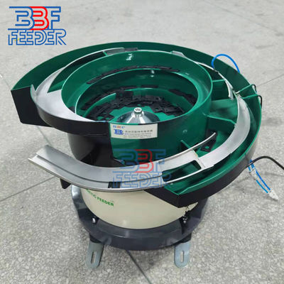 REO Controller 500W Vibratory Bowl Feeder Stabiele snelheid Wassen van kunststof onderdelen en onderdelen