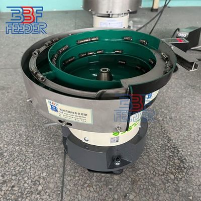 REO Controller 500W Vibratory Bowl Feeder Stabiele snelheid Wassen van kunststof onderdelen en onderdelen