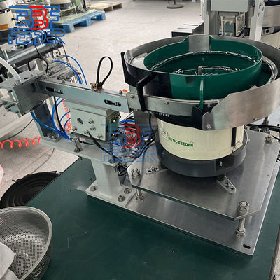 Plastic en metalen onderdelen Magnetische trillende schaalvoeder met Sanki controller 2000W