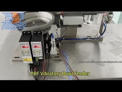 Op maat gemaakte roterende siliconen afdichtings schijf trillende schaalvoeder met pick and place mechanisme